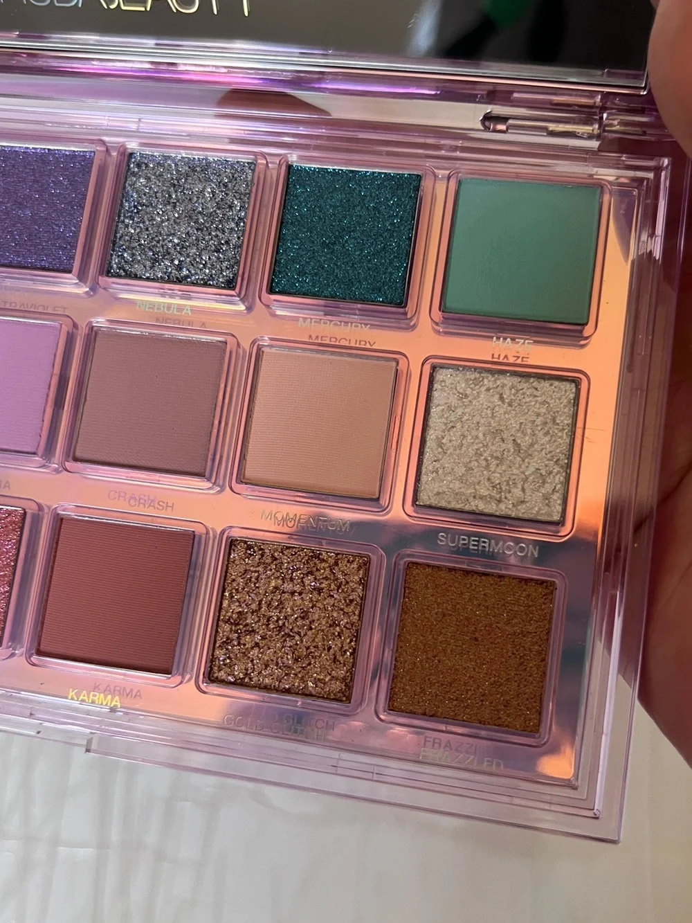New! HUDA BEAUTY Mercury Retrograde Eyeshadow Palette